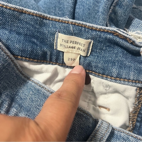 Madewell The Perfect Vintage Jean Size 29 Petite Straight Leg Jean Distressed - Picture 8 of 11